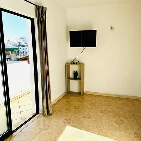 Old Town Mfa * 阿尔布费拉